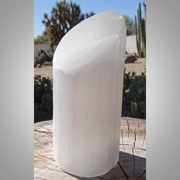 SELENITE slanted lamp Crown CHAKRA : Purification 01 - Picture 9 of 13